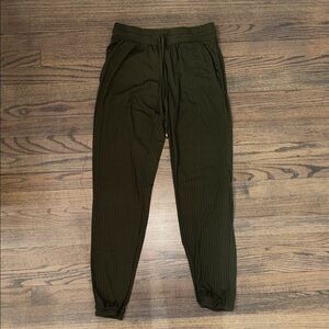 Hot Kiss Women's Olive Joggers